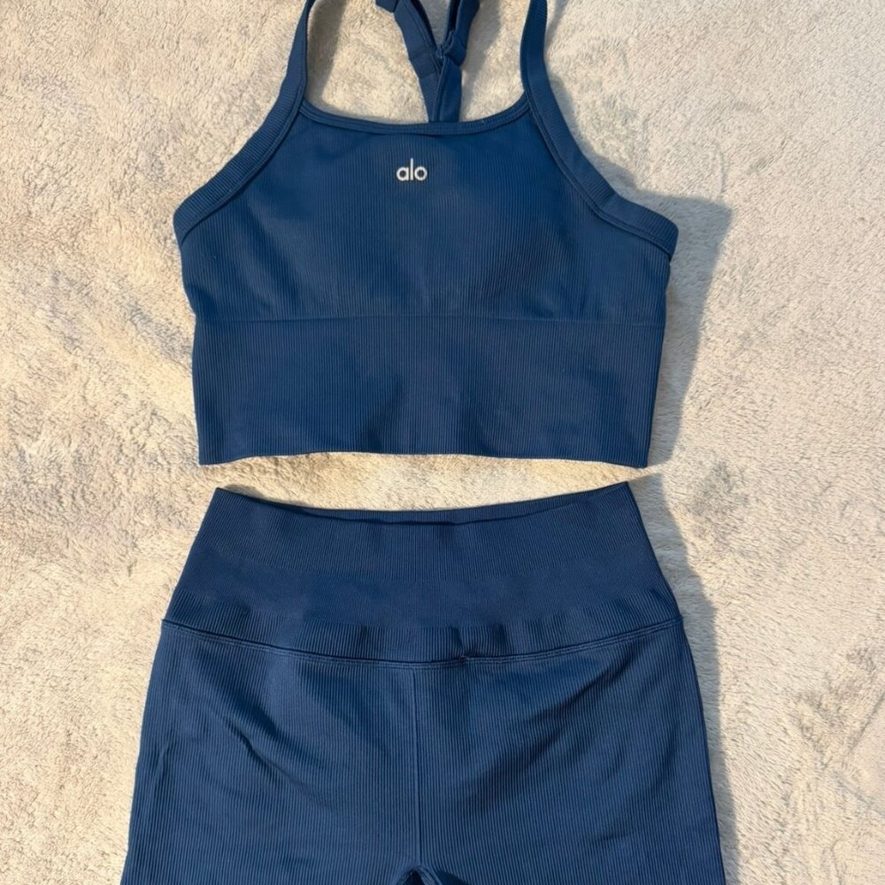 Alo Yoga Set, color Eclipse Blue, size M